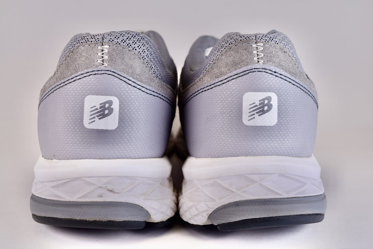 New Balance Men 795v1 ME795GW1 Gray Running Shoes Sneakers Size 12 D