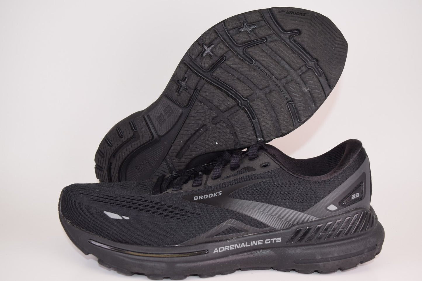 Brooks Women Adrenaline GTS 23 1203811B020 Black Running Shoes Sneakers Size 9 B