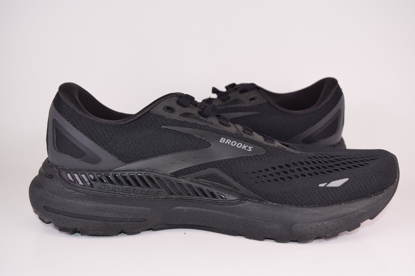Brooks Women Adrenaline GTS 23 1203811B020 Black Running Shoes Sneakers Size 9 B