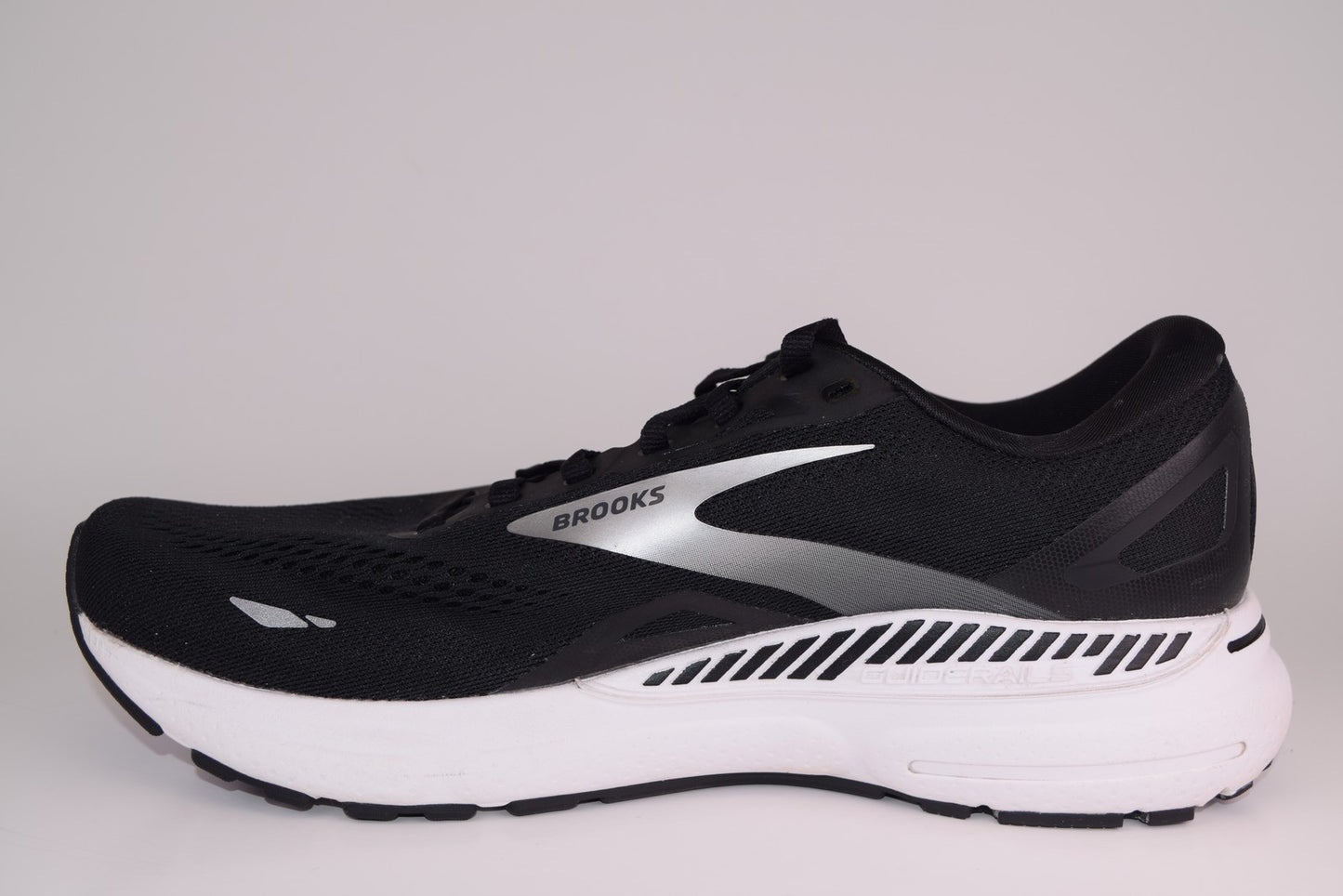 Brooks Women Adrenaline GTS 23 1203811D004 Black Running Shoes Size 11.5 D