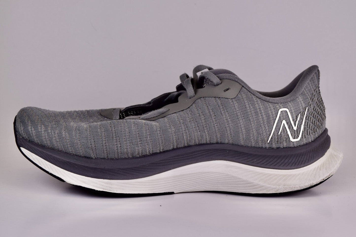 New Balance Mens FC Propel V4 MFCPRCG4 Gray Running Shoes Sneaker Size 10.5 D