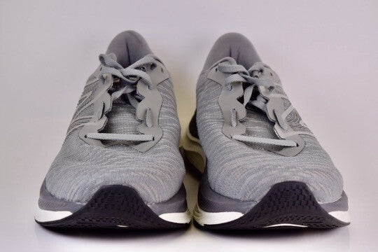 New Balance Mens FC Propel V4 MFCPRCG4 Gray Running Shoes Sneaker Size 10.5 D