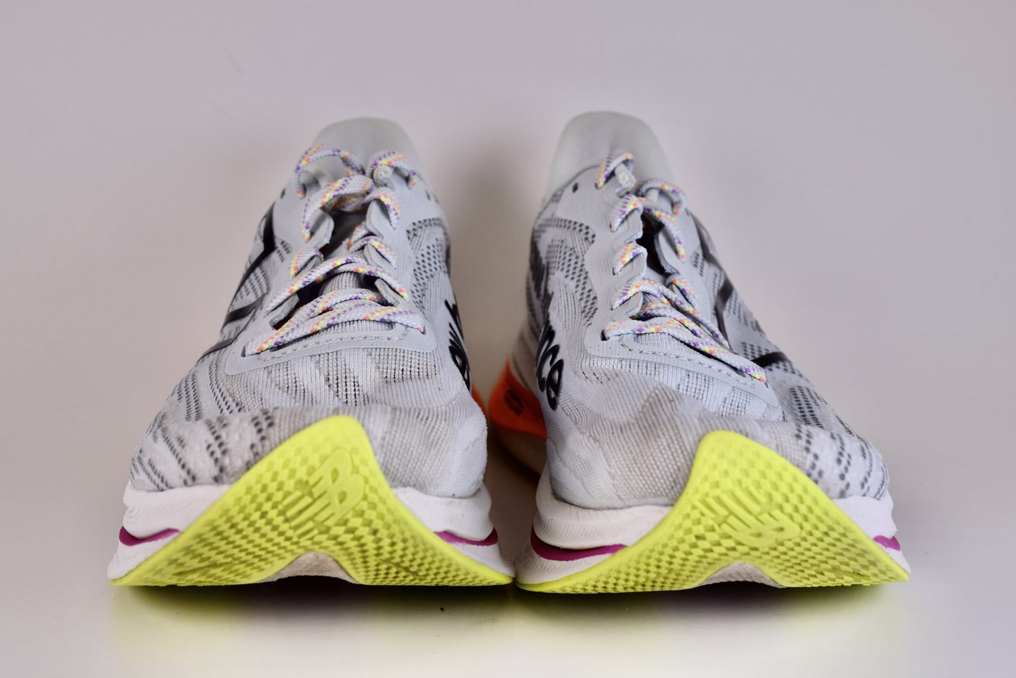 New Balance Women FuelCell SuperComp v2 WRCXLK3 Gray Running Shoes Size 8 B