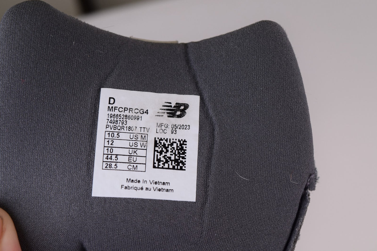 New Balance Mens FC Propel V4 MFCPRCG4 Gray Running Shoes Sneaker Size 10.5 D