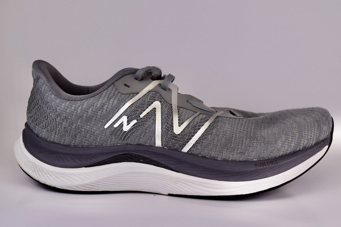 New Balance Mens FC Propel V4 MFCPRCG4 Gray Running Shoes Sneaker Size 10.5 D