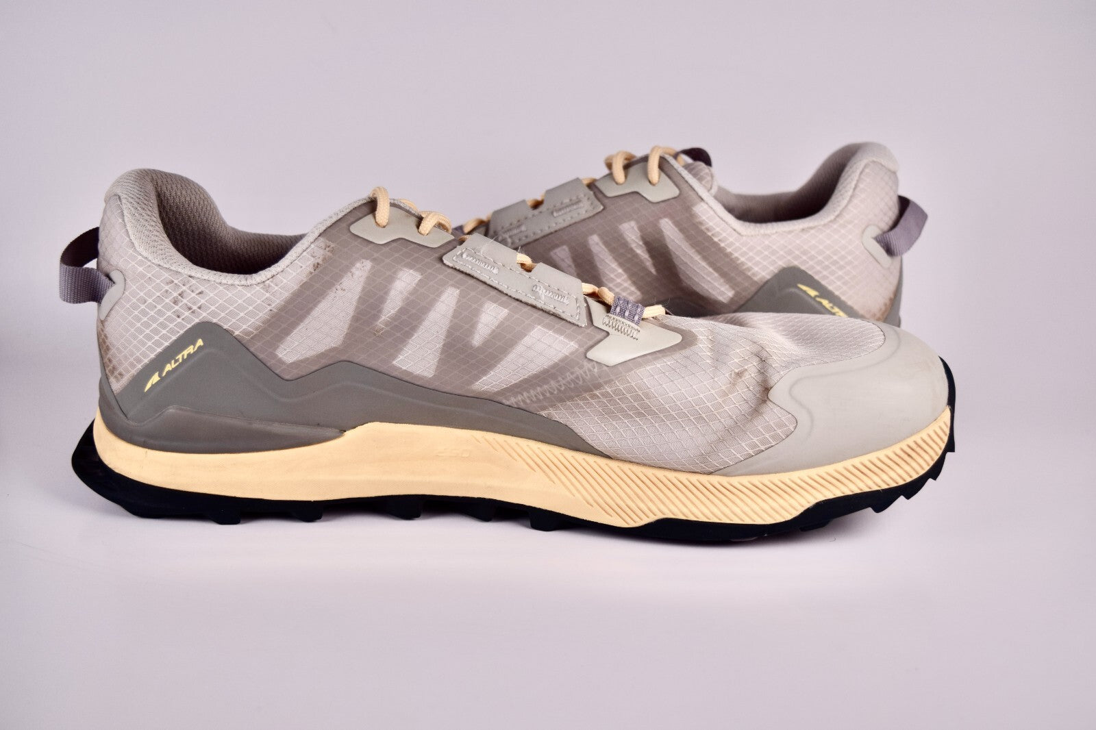 Altra Womens Lone Peak All WTHR Low 2 AL0A7R7I280 Gray Running Shoe Sneaker 10.5