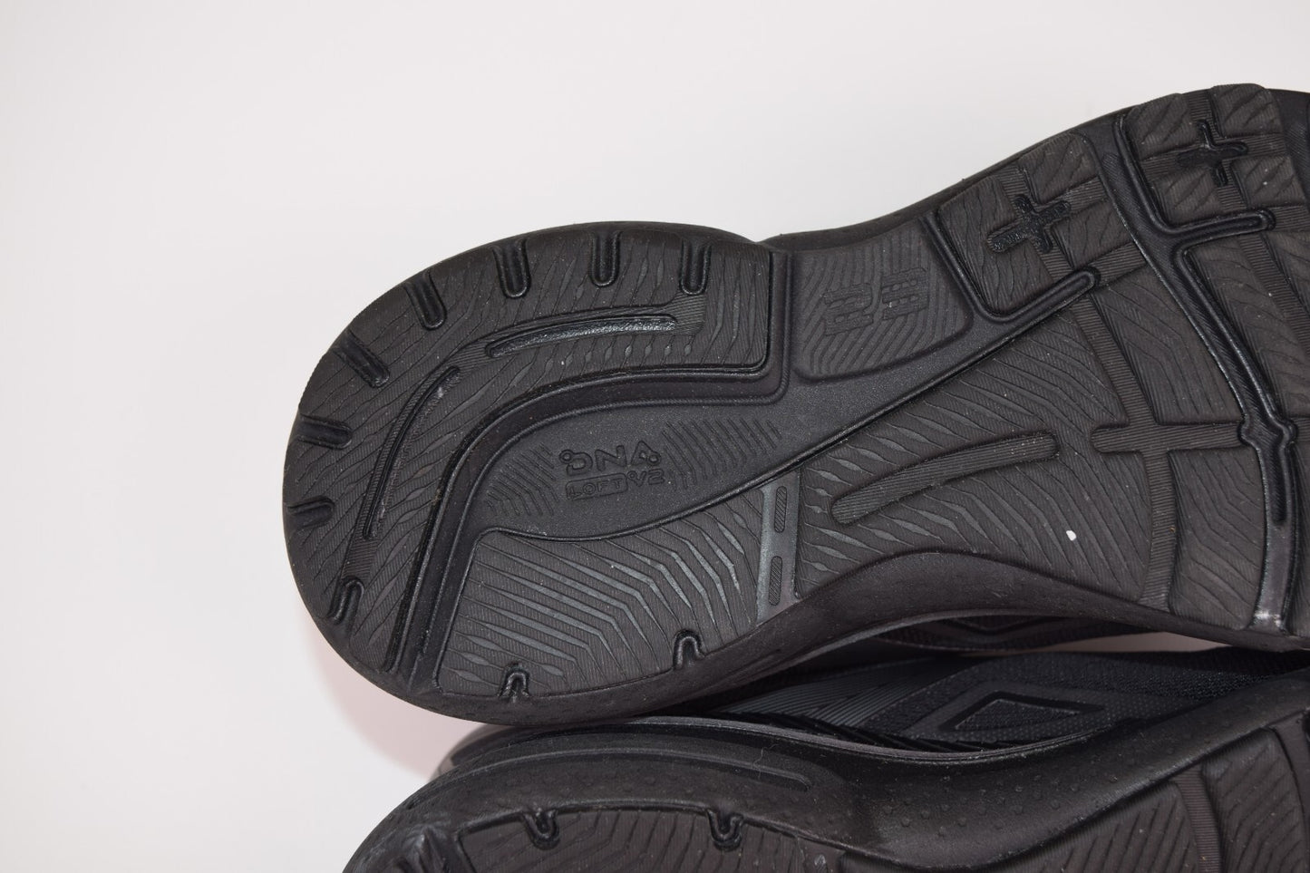 Brooks Women Adrenaline GTS 23 1203811B020 Black Running Shoes Sneakers Size 9 B