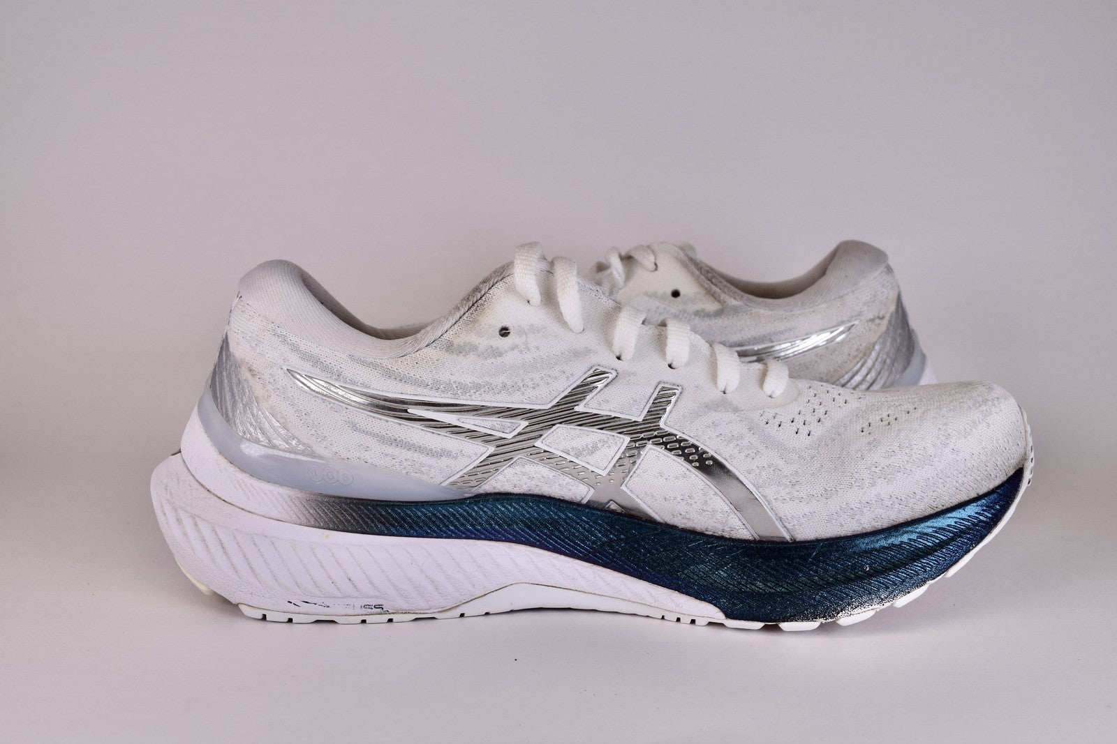 ASICS Women Gel-Kayano 29 1012B298 White Running Shoes Sneakers Size 7.5