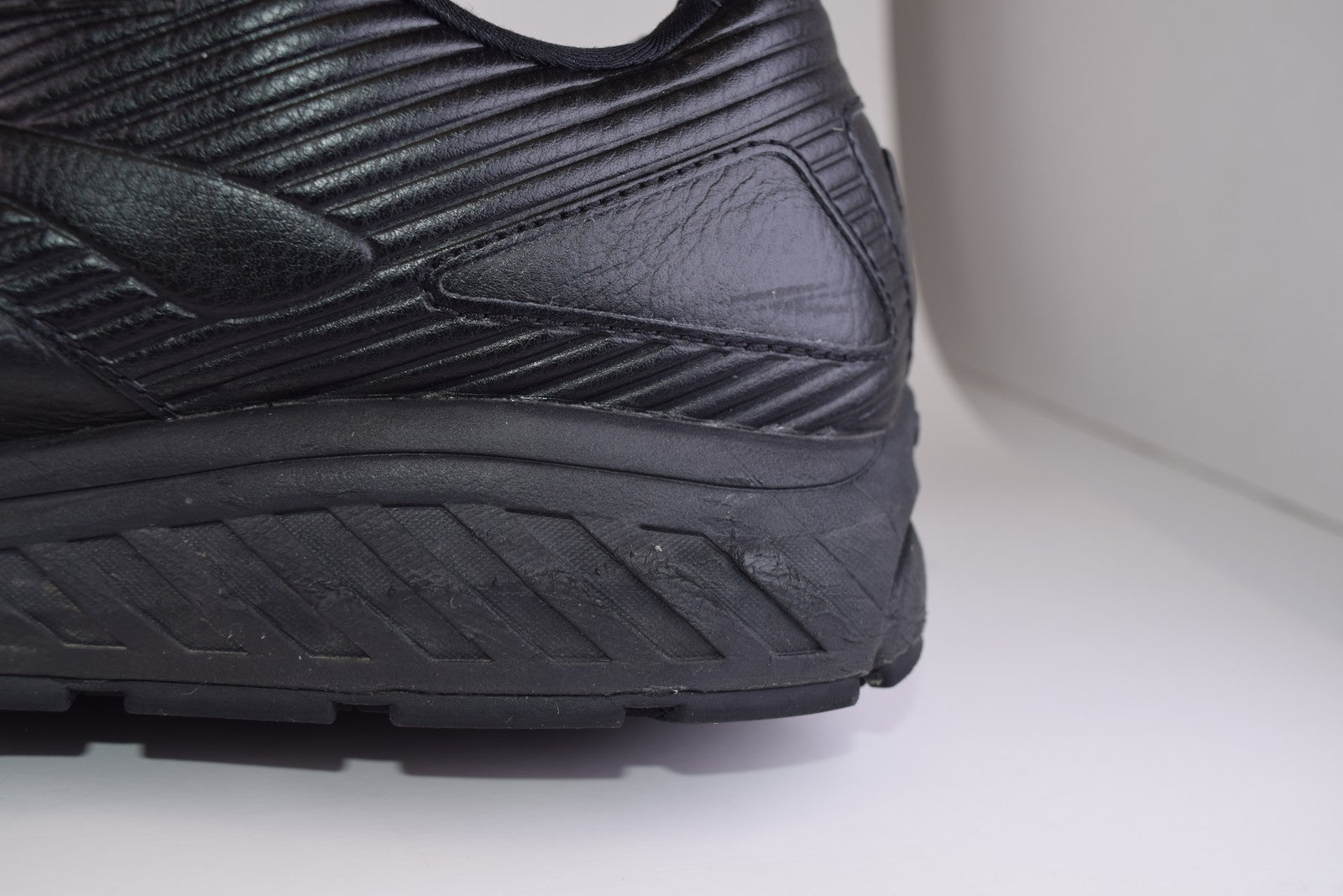 Brooks Women Addiction Walker 2 1203071D072 Black Running Shoes Size 12 D