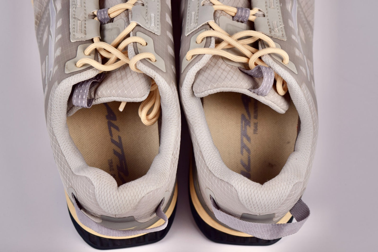 Altra Womens Lone Peak All WTHR Low 2 AL0A7R7I280 Gray Running Shoe Sneaker 10.5