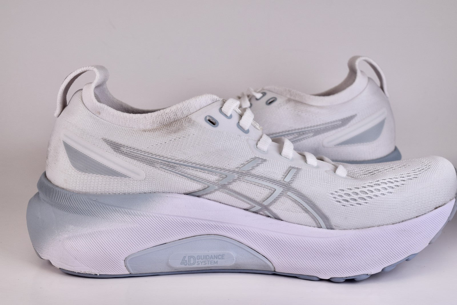 ASICS Women Gel-Kayano 31 1012B794 White Running Shoes Sneakers Size 8