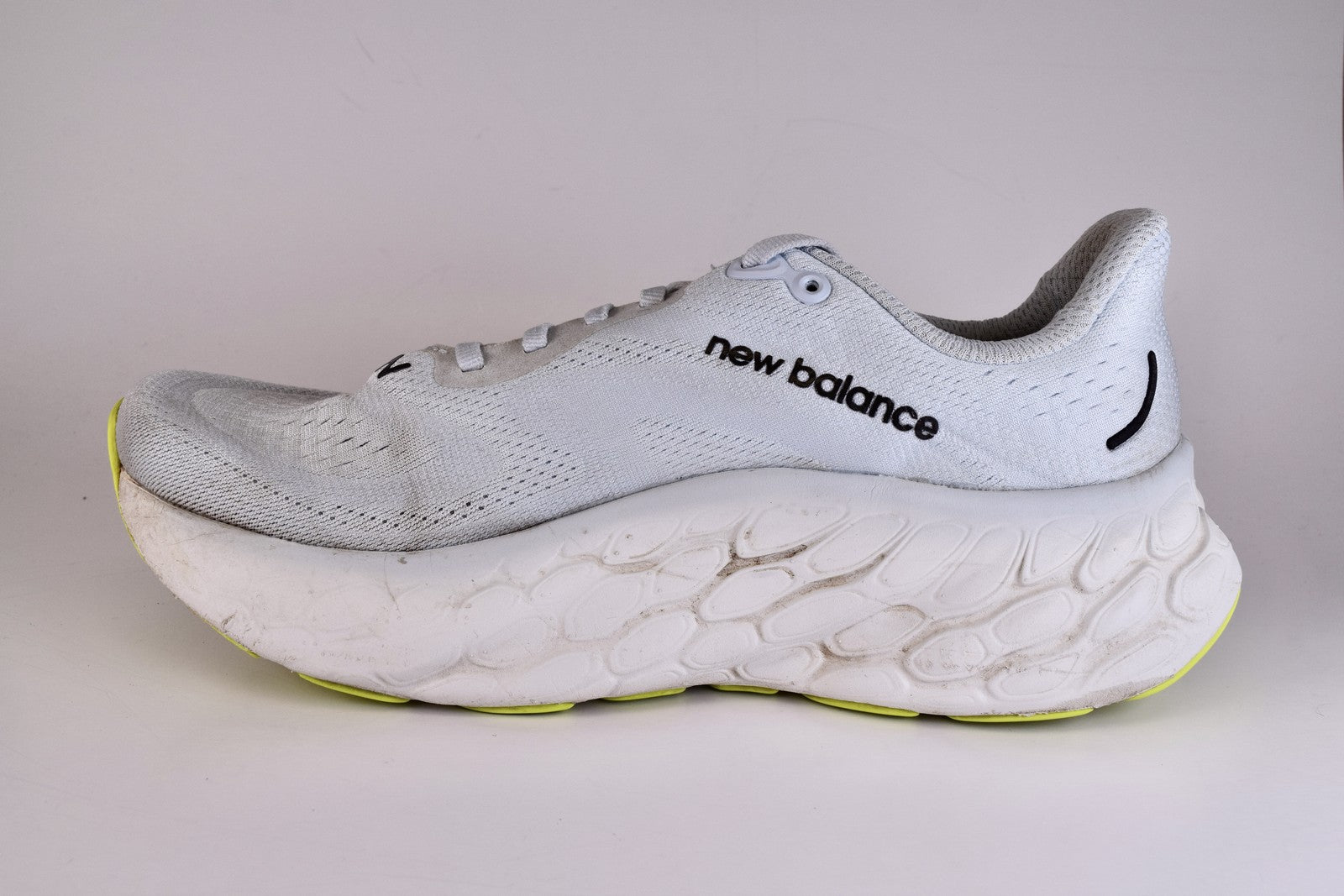New Balance Women Fresh Foam More v4 WMORCR4 Gray Running Shoes Size 10 B