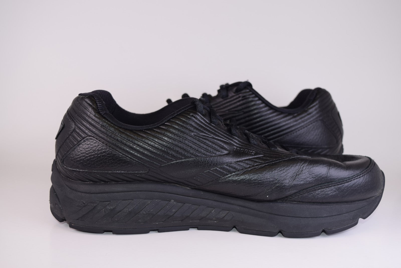 Brooks Women Addiction Walker 2 1203071D072 Black Running Shoes Size 12 D