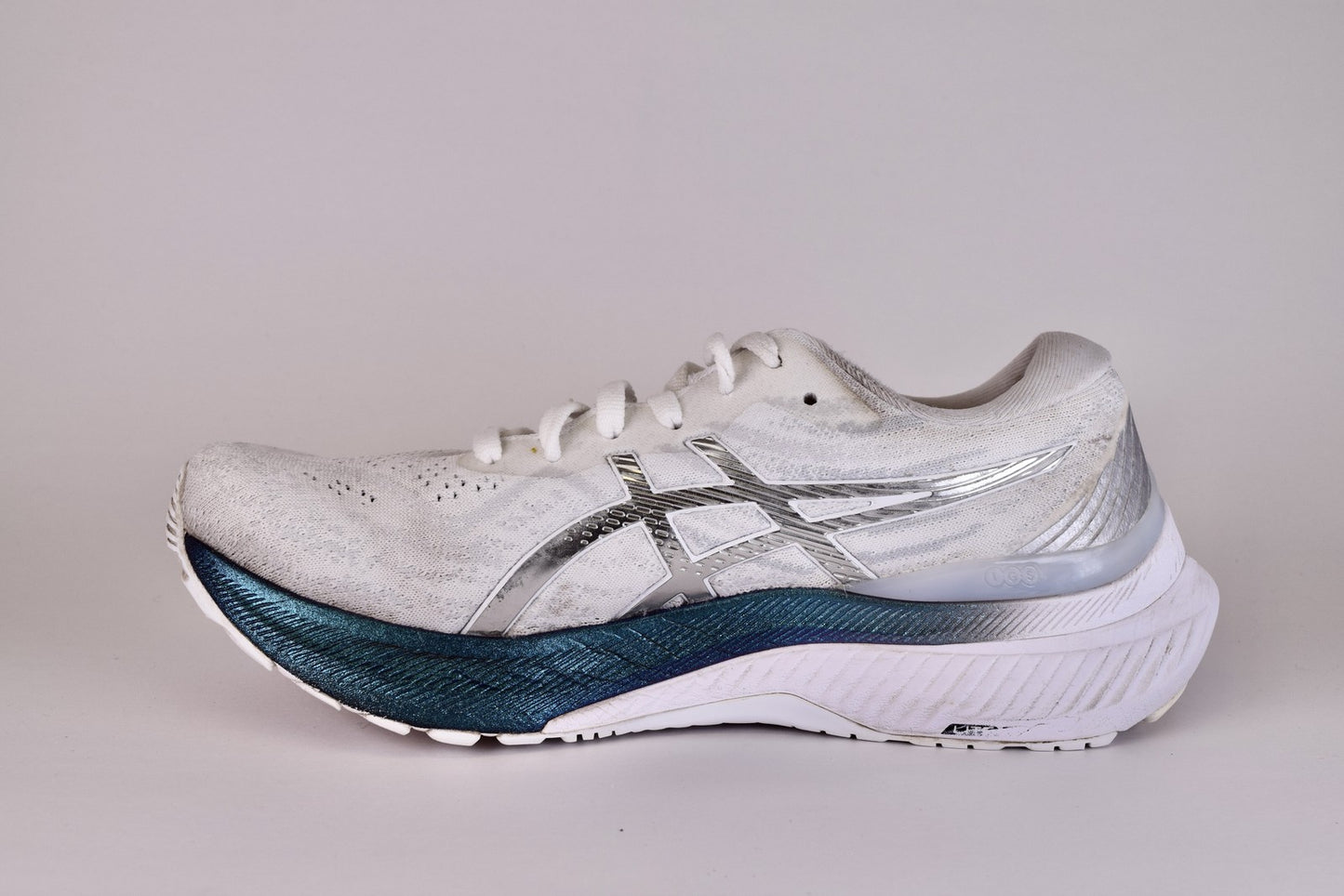 ASICS Women Gel-Kayano 29 1012B298 White Running Shoes Sneakers Size 7.5