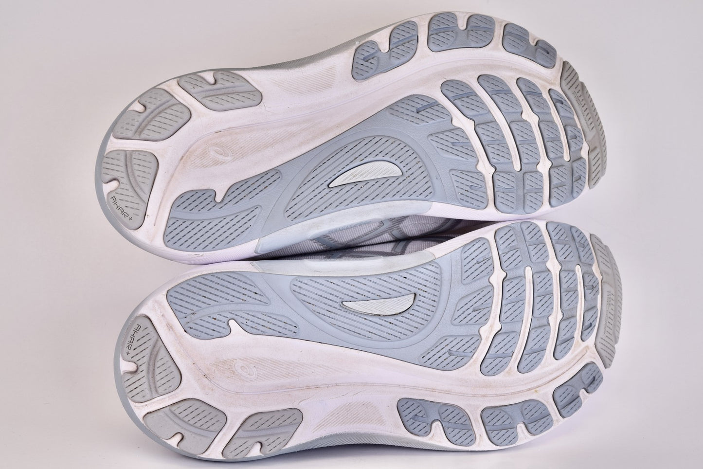 ASICS Women Gel-Kayano 31 1012B794 White Running Shoes Sneakers Size 8