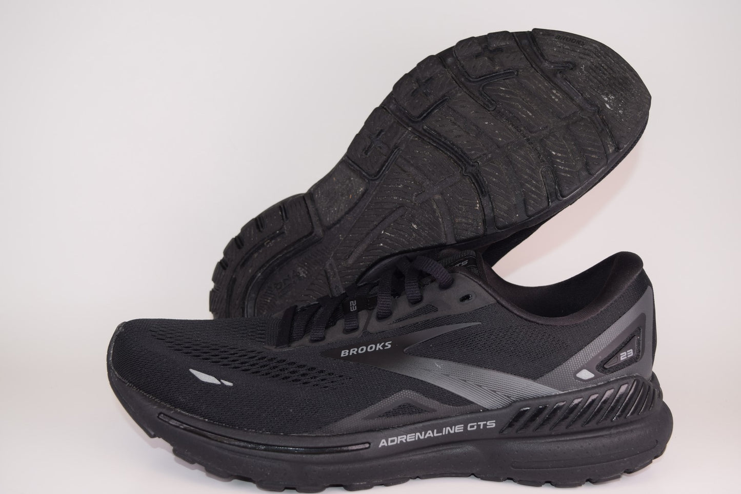 Brooks Women Adrenaline GTS 23 1203811B020 Black Running Shoes Size 10.5 B